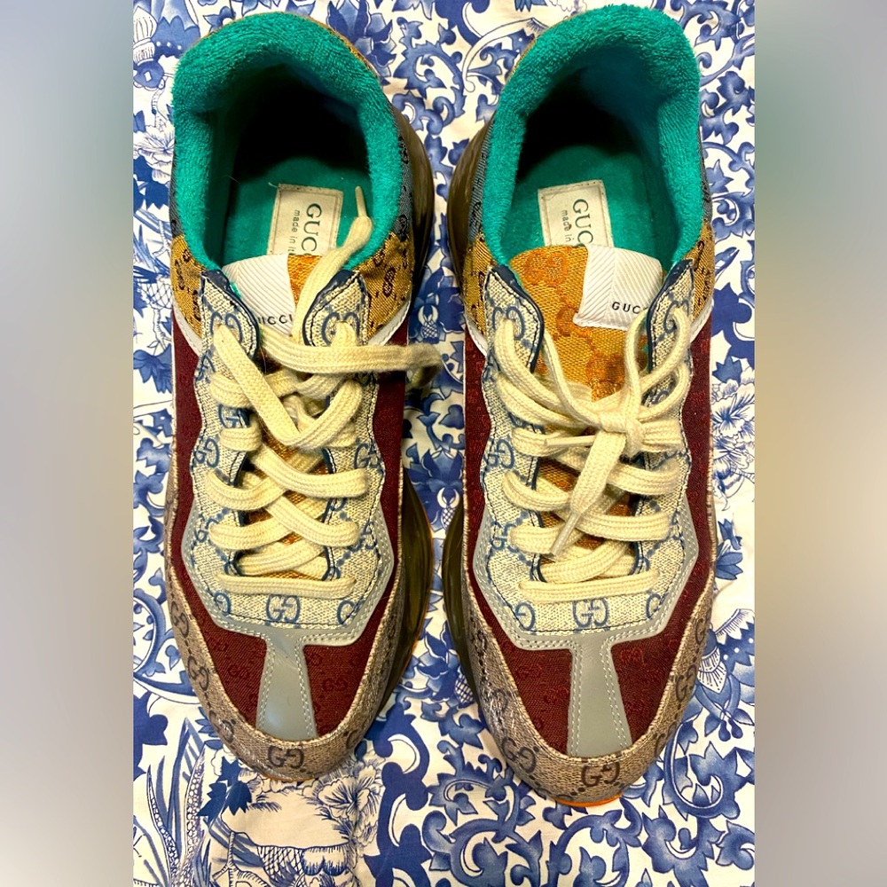 Men’s size 12 Gucci sneakers